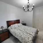 Gran Cerca De La Playa Con Piscina En El Centro 公寓