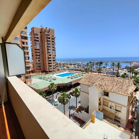 Gran Cerca De La Playa Con Piscina En El Centro 公寓 *